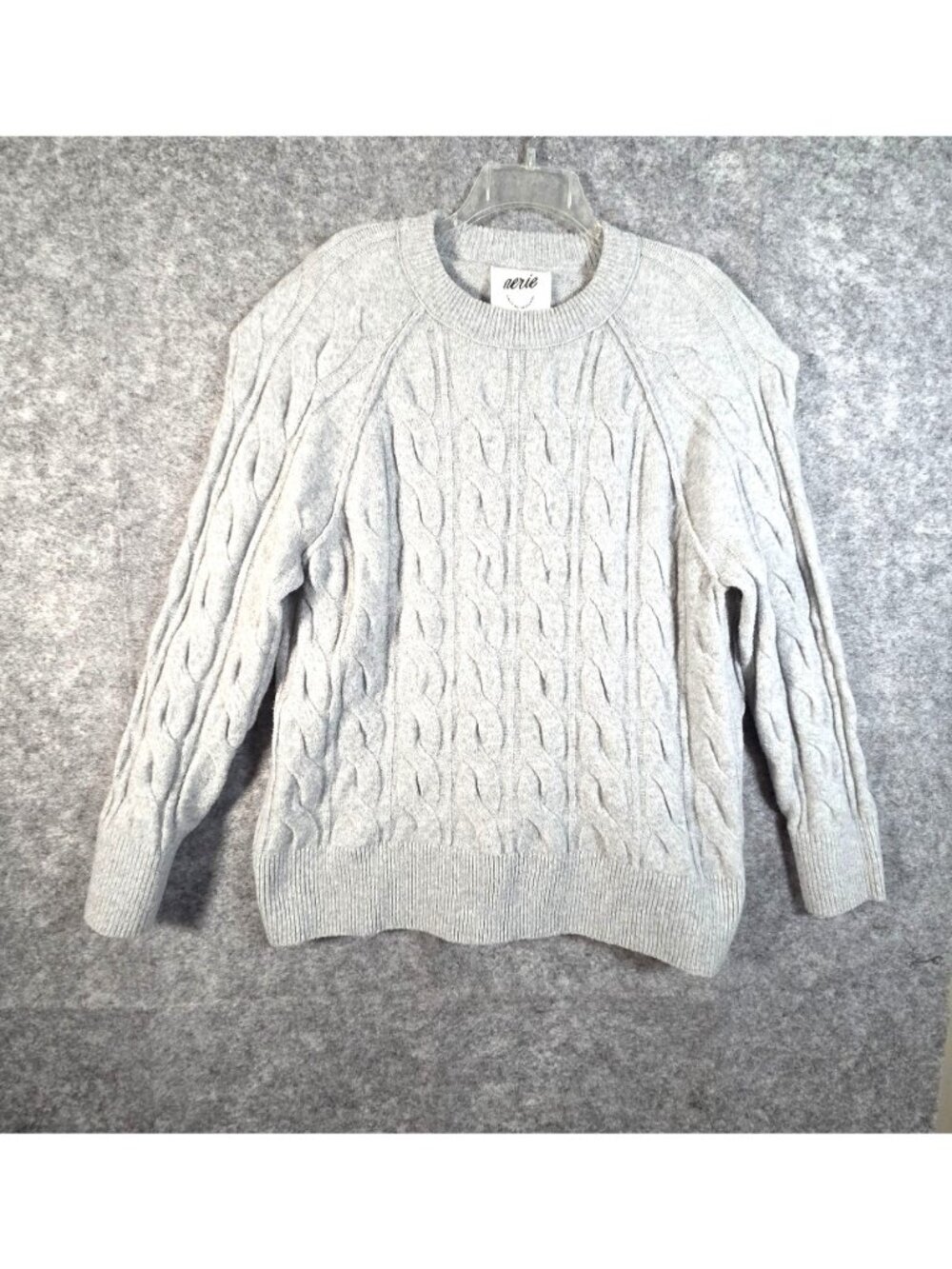 Aerie Women's Cable Crew Light Gray Chunky Knit Sweater Size M - Picture 2 of 9